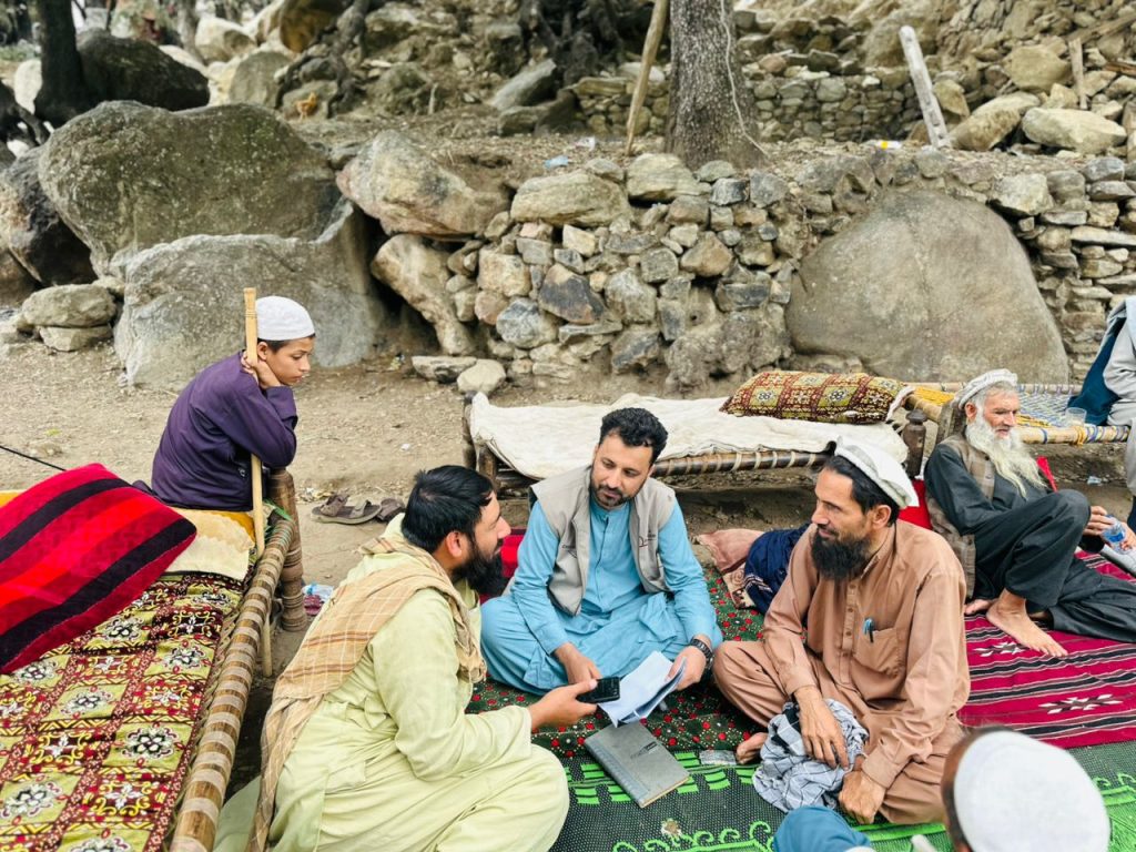 【アフガニスタン地震 緊急支援】被災者世帯に物資配付を実施しました 3 f52b51bcd93fae5580a2afa1bf27ed4c