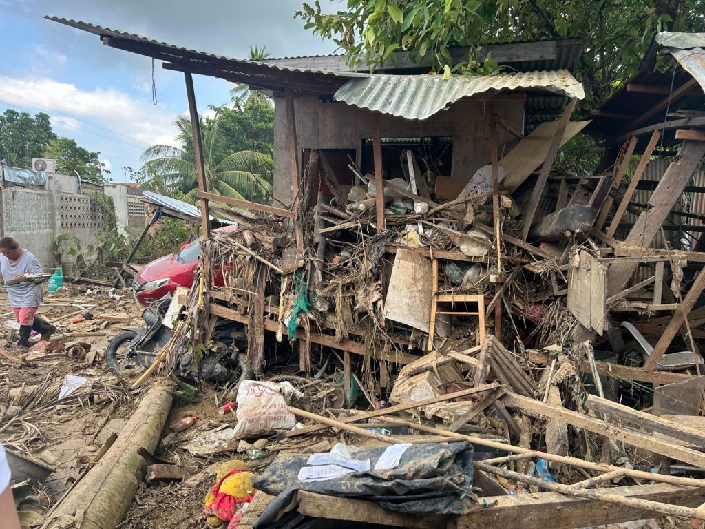 【フィリピン台風被害 緊急支援】地震被災地のセブを再び襲った悲劇 今必要な支援は 2 bf8cdf3a90497a5024ece6ae919c6eda