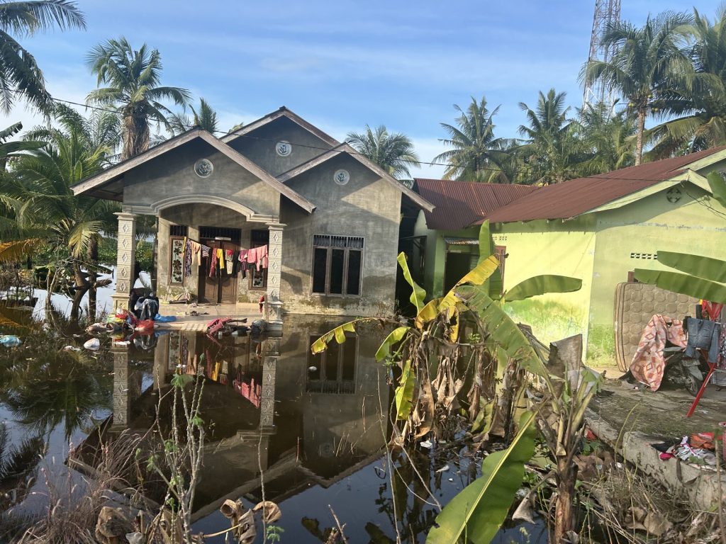 2584c0389db6b2b24d8f34b4d33d603a