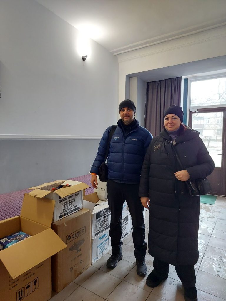 【ウクライナ】寒波が直撃するウクライナの避難所にガスボンベを届けました 1 7495c5884ddd6d9e14a917fb00f11e82