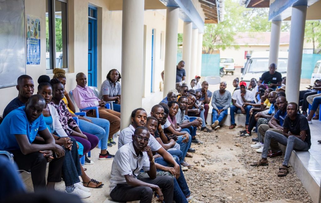 90d983e39828a9915a11533afeaaa794