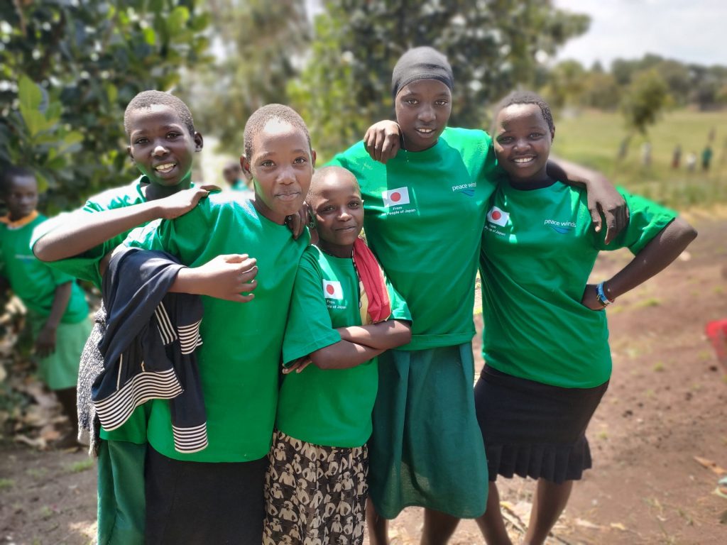 【ウガンダ】栄養豊富な野菜とともにチームワークも育て! 6 7ace2931b51164dae7d58b2d13e06c74